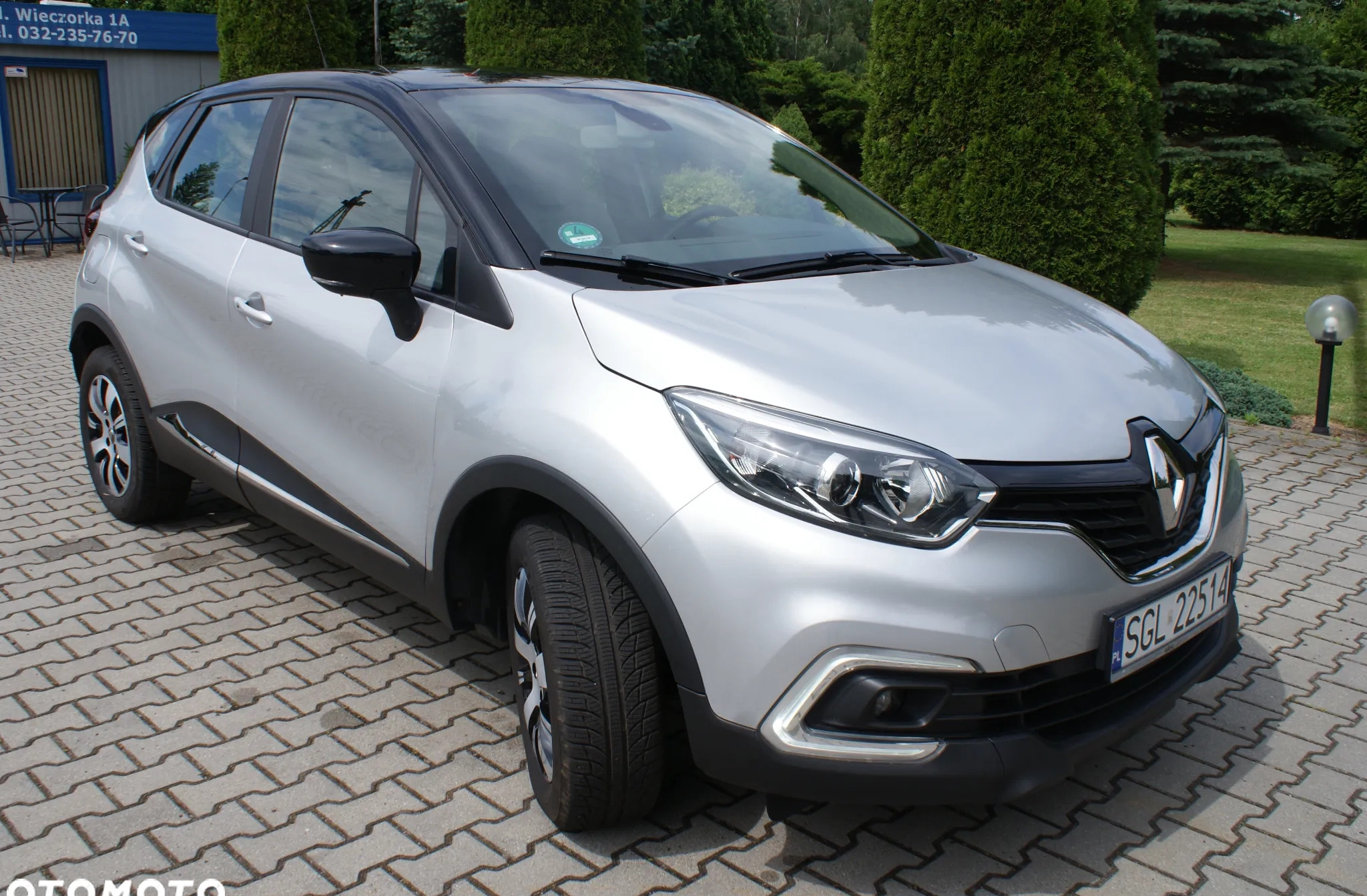 Renault Captur cena 49800 przebieg: 85000, rok produkcji 2017 z Buk małe 154